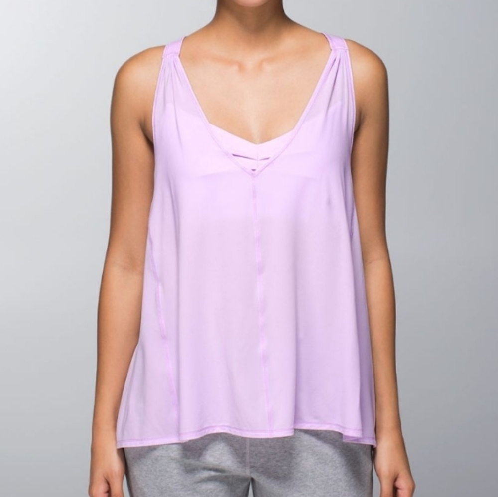 Lululemon Breath And Flow Tank Top With Bra Lavender Size 6
